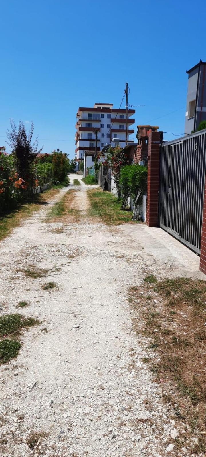 Vila Jone Голем Стая снимка