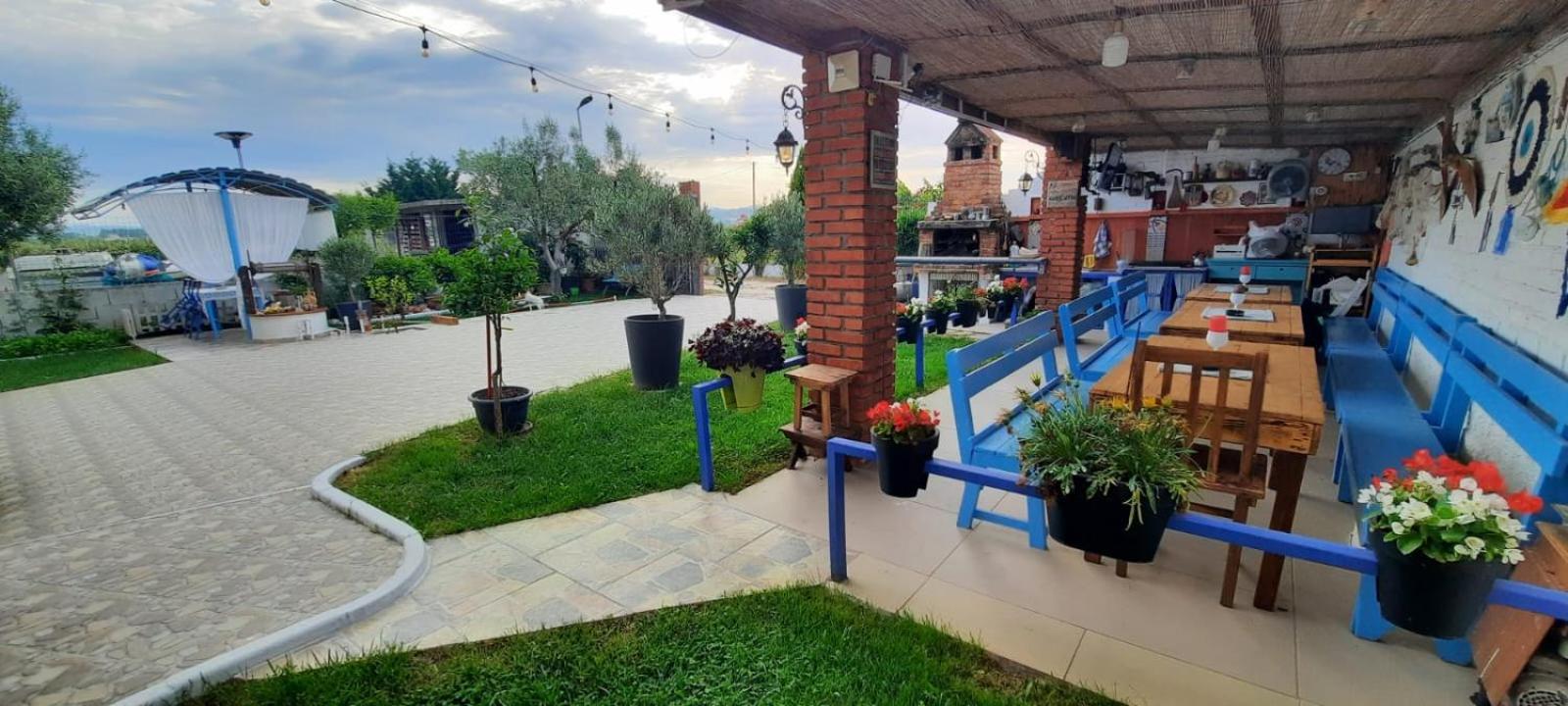 Vila Jone Голем Екстериор снимка