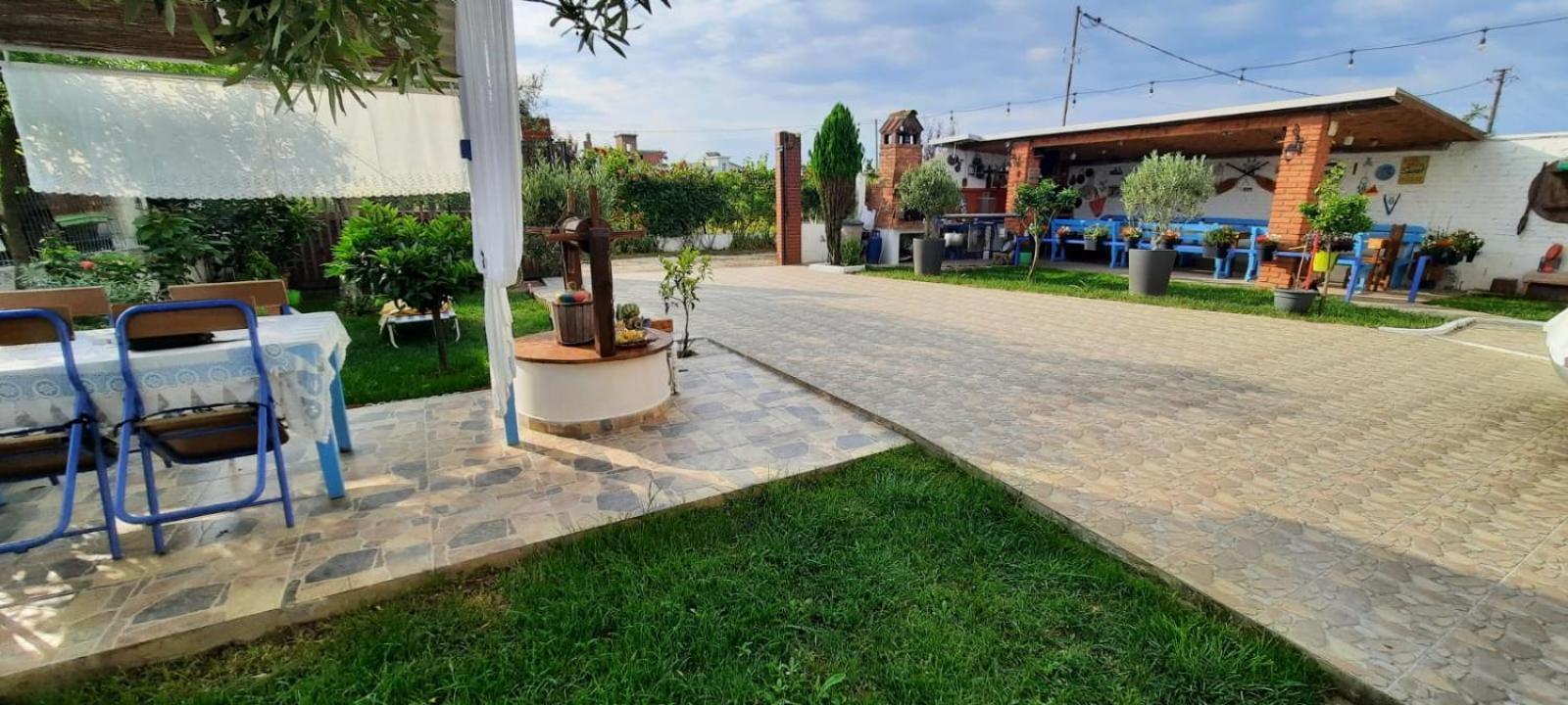 Vila Jone Голем Екстериор снимка