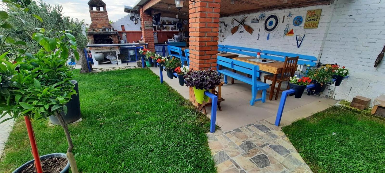 Vila Jone Голем Екстериор снимка